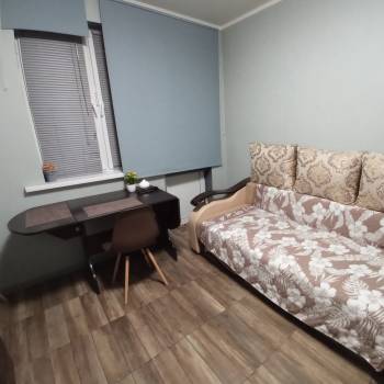 Продается 1-комнатная квартира, 50 м²