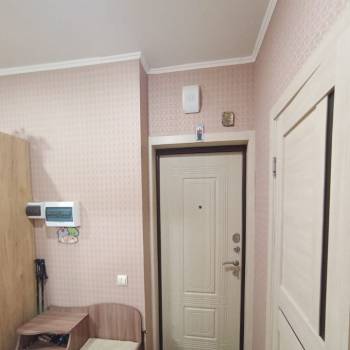 Продается 1-комнатная квартира, 54 м²