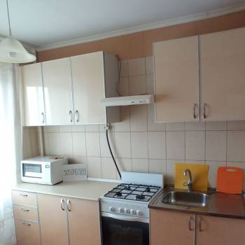Продается 1-комнатная квартира, 37 м²
