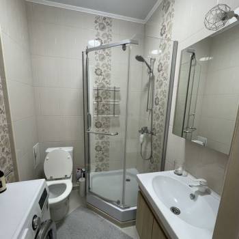 Продается 1-комнатная квартира, 39 м²