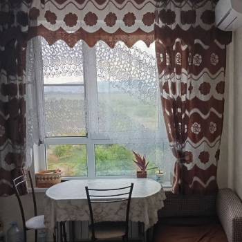 Продается 1-комнатная квартира, 37,3 м²