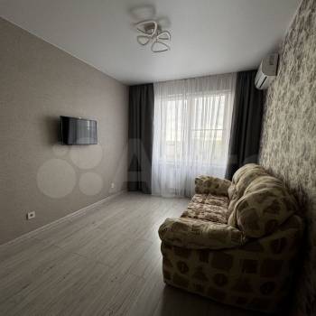 Сдается 1-комнатная квартира, 35 м²