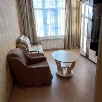 Продается 1-комнатная квартира, 40 м²