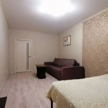 Сдается 1-комнатная квартира, 39 м²