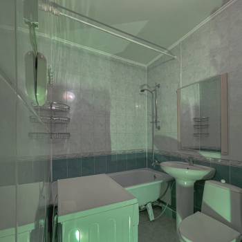 Продается 1-комнатная квартира, 46 м²