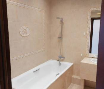 Продается 3-х комнатная квартира, 125 м²
