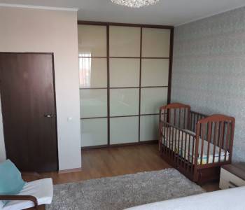 Продается 1-комнатная квартира, 46,1 м²