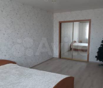 Продается 1-комнатная квартира, 32,8 м²