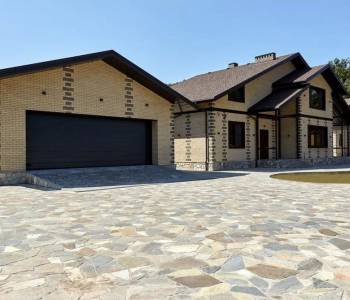 Продается Дом, 352 м²