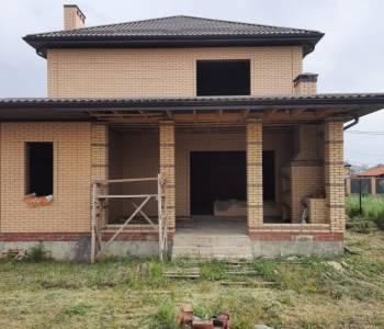 Продается Дом, 180 м²