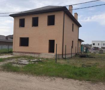 Продается Дом, 180 м²