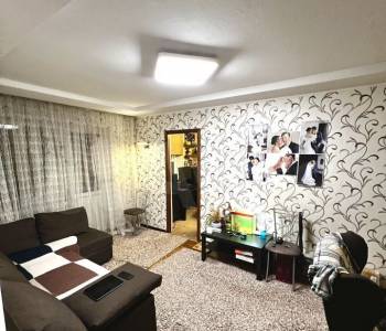Продается 3-х комнатная квартира, 55,7 м²