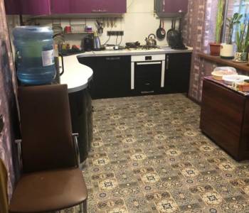 Продается Дом, 200 м²