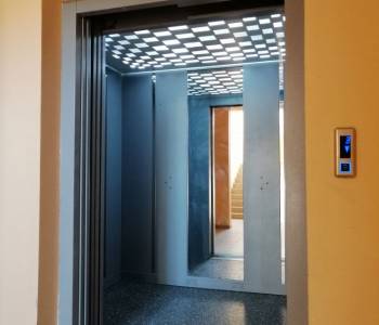 Продается 1-комнатная квартира, 30 м²