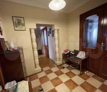 Продается Многокомнатная квартира, 98 м²