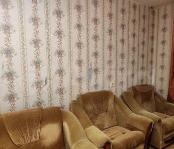 Продается 1-комнатная квартира, 42 м²
