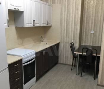 Сдается 1-комнатная квартира, 32 м²