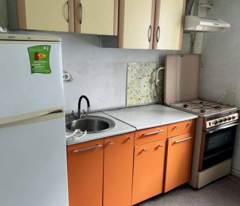 Продается 1-комнатная квартира, 29,7 м²