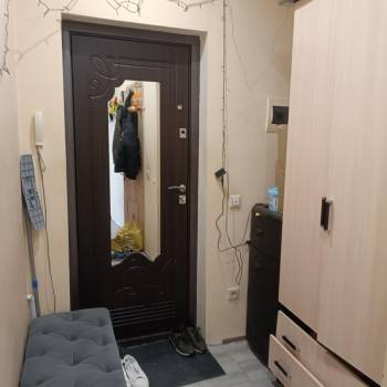 Продается 1-комнатная квартира, 28,4 м²