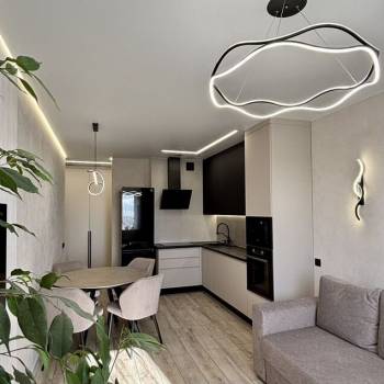 Продается 2-х комнатная квартира, 72,2 м²