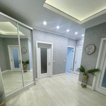 Продается 3-х комнатная квартира, 93 м²