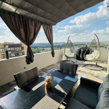 Продается 3-х комнатная квартира, 128 м²
