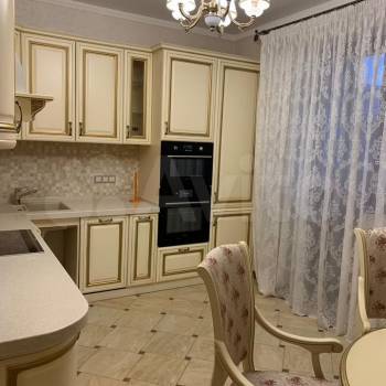 Продается 2-х комнатная квартира, 77,3 м²