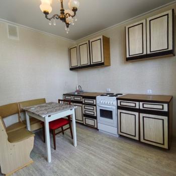 Продается 1-комнатная квартира, 38 м²