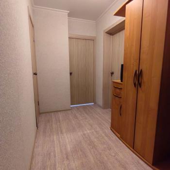 Продается 1-комнатная квартира, 38 м²
