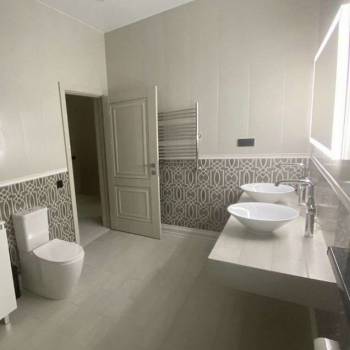 Продается Дом, 220 м²