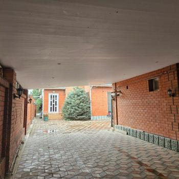 Продается Дом, 244 м²