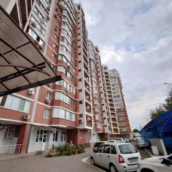 Продается 2-х комнатная квартира, 76 м²