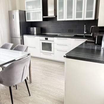 Продается 2-х комнатная квартира, 64,7 м²