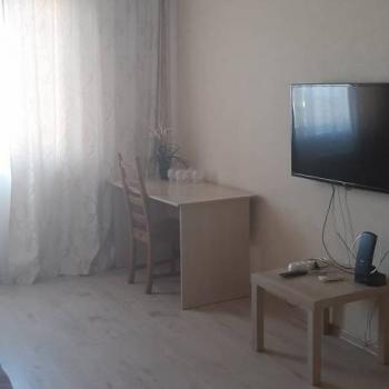 Сдается 1-комнатная квартира, 43 м²