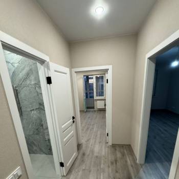Продается 1-комнатная квартира, 43 м²
