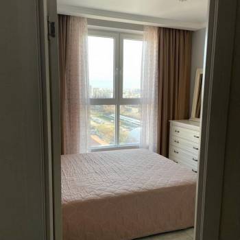 Продается 1-комнатная квартира, 40 м²