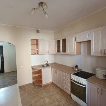 Продается 1-комнатная квартира, 38,8 м²