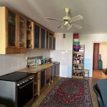 Продается 3-х комнатная квартира, 93 м²