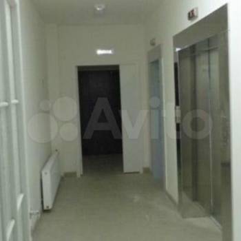 Продается 1-комнатная квартира, 40 м²
