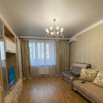 Сдается 2-х комнатная квартира, 62 м²