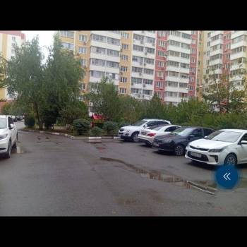 Продается 1-комнатная квартира, 38 м²