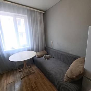 Продается 1-комнатная квартира, 39 м²