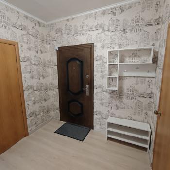 Сдается 1-комнатная квартира, 42 м²