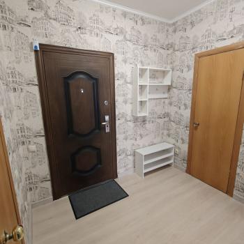 Сдается 1-комнатная квартира, 42 м²