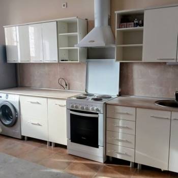 Сдается 2-х комнатная квартира, 75 м²