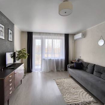 Продается 3-х комнатная квартира, 60 м²