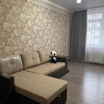 Сдается 1-комнатная квартира, 40 м²