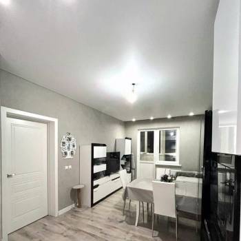 Продается 3-х комнатная квартира, 76,6 м²