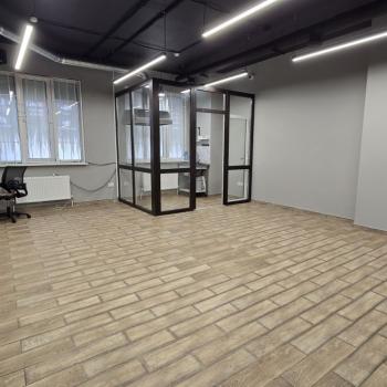 Продается Нежилое помещение, 85 м²