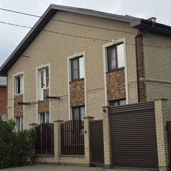 Продается Дом, 240 м²